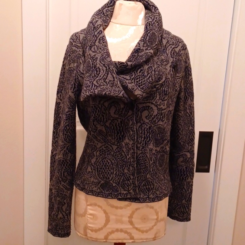 Italian Wool Shawl Collar Sweater M